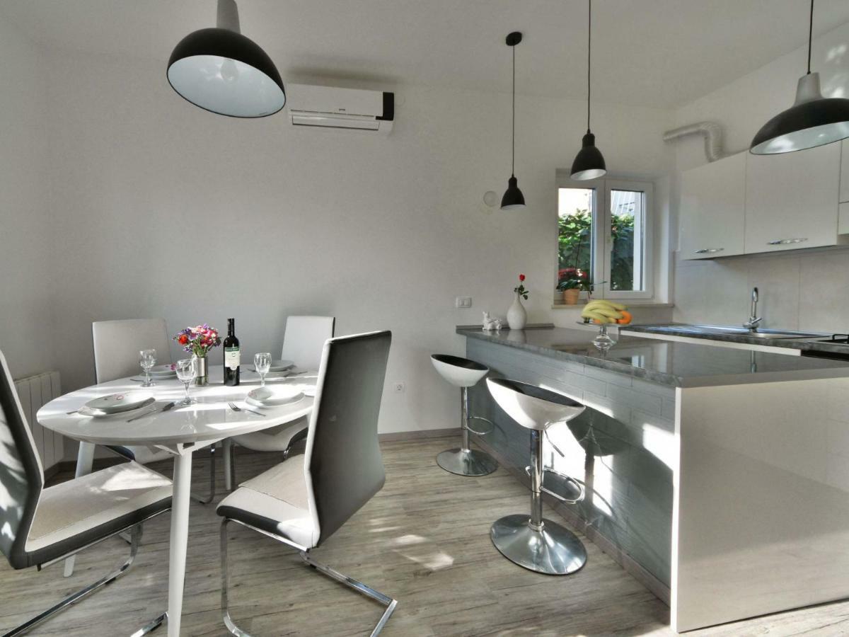 Apartment Karlo By Interhome Rukavac  Extérieur photo